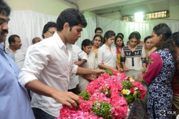 Celebrities Pay Homage To Edida Nageswara Rao